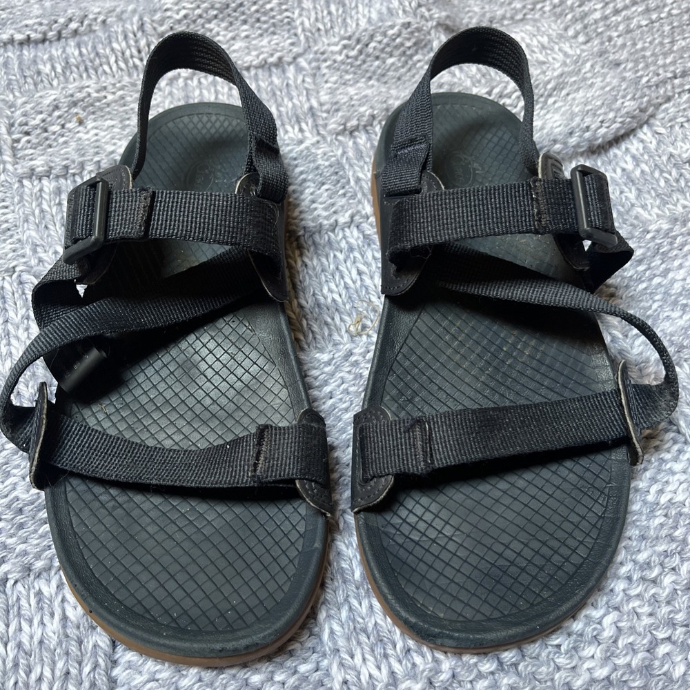 Chaco Lowdown Women's 7 Navy Blue Sandals Gum Soles Strappy Adjustable - Picture 2 of 9